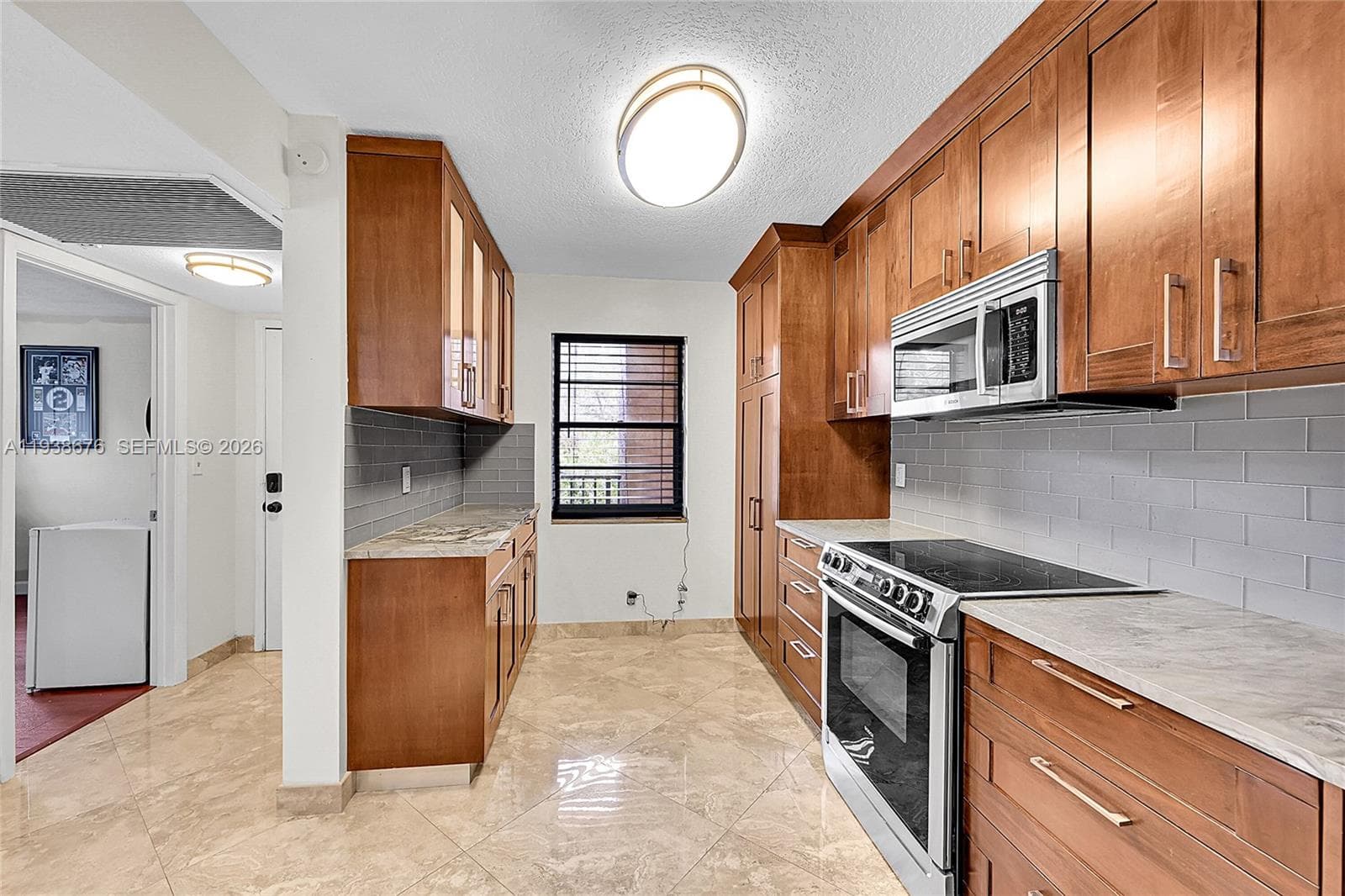 10501 W Broward Blvd # 311, Plantation FL 33324 photo 2