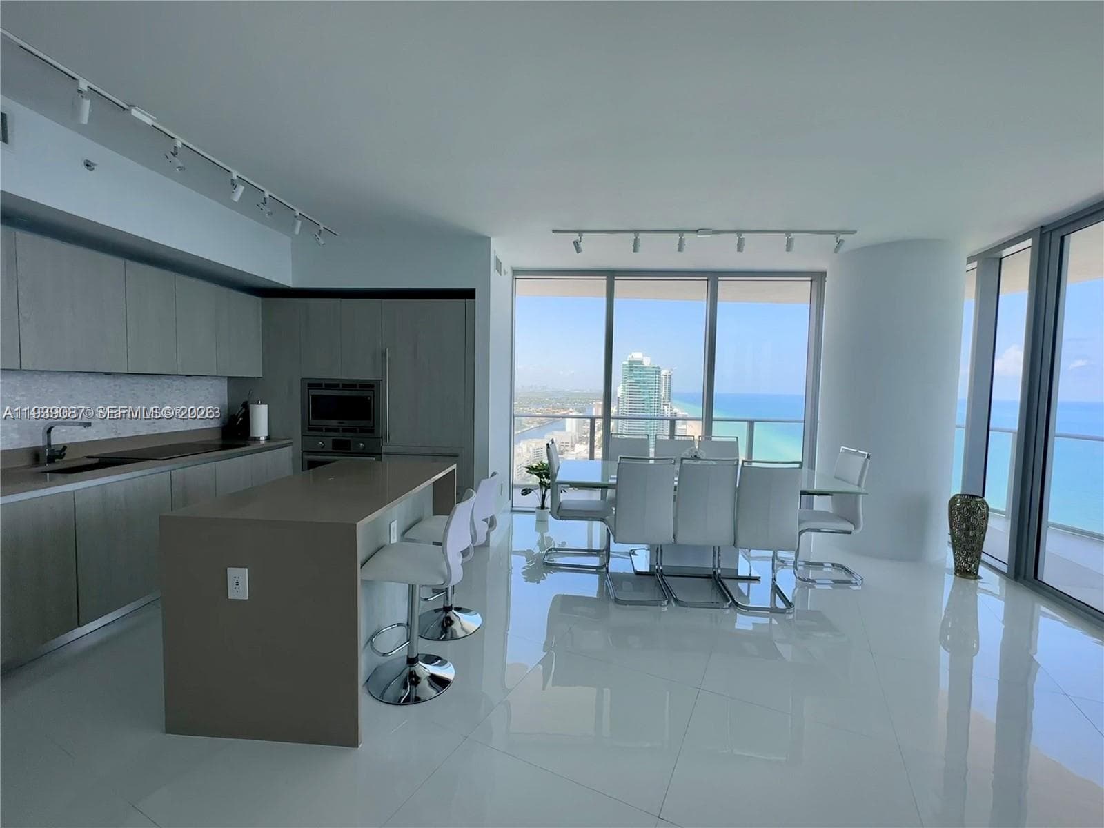 4111 S Ocean Dr # 2902, Hollywood FL 33019 photo 2