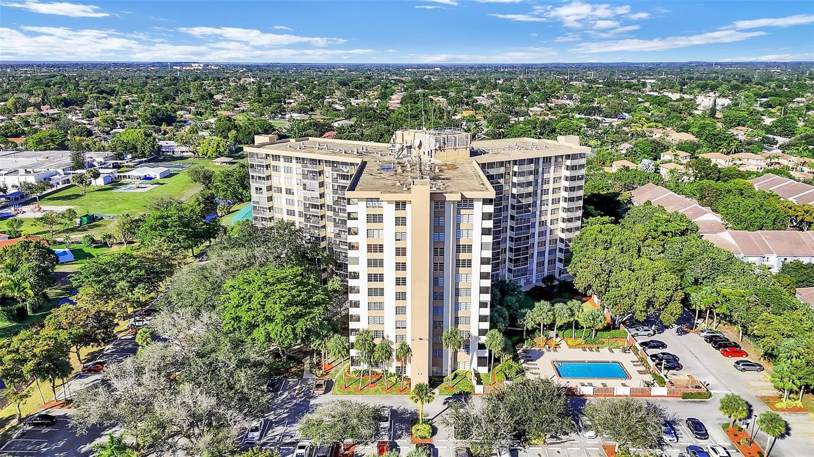 10777 W Sample Road # 711, Coral Springs FL 33065 photo 2