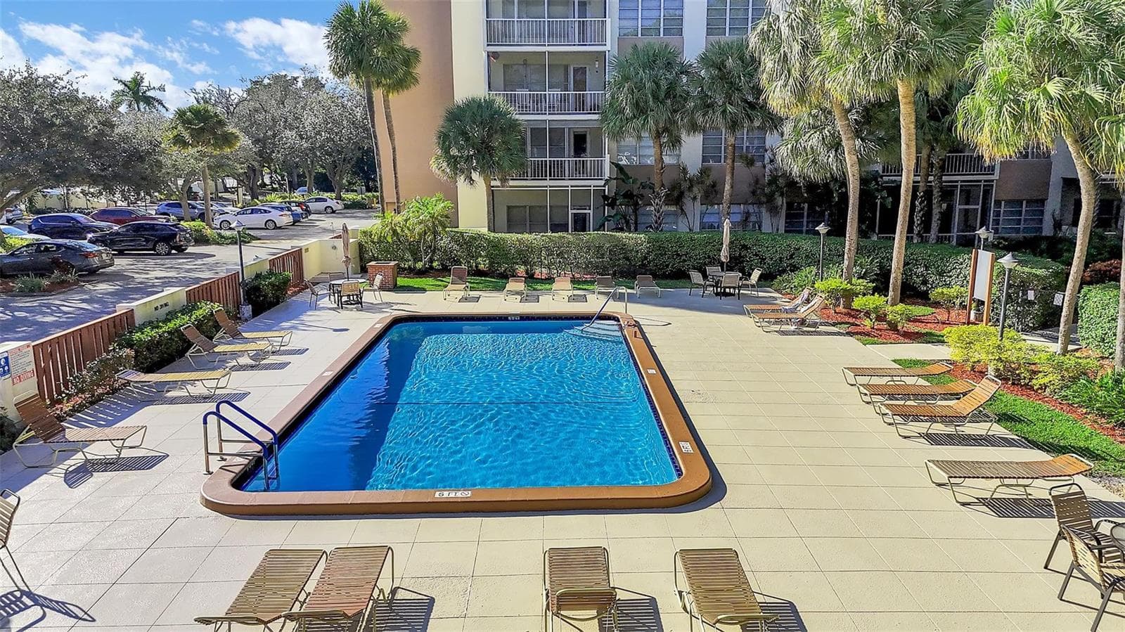10777 W Sample Road # 711, Coral Springs FL 33065 photo 3