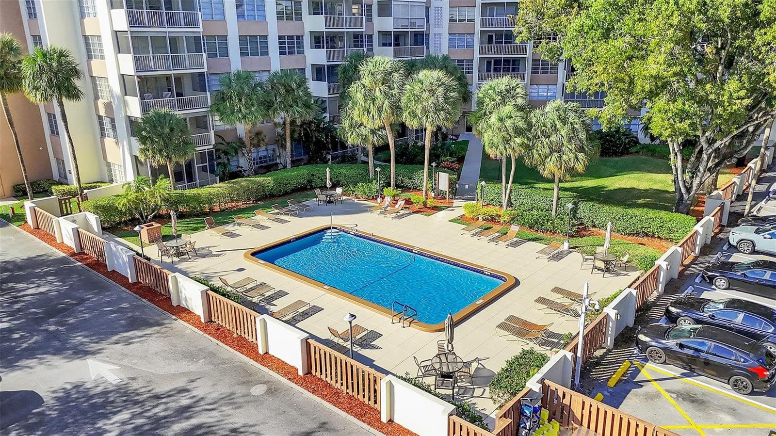 10777 W Sample Road # 711, Coral Springs FL 33065 photo 4