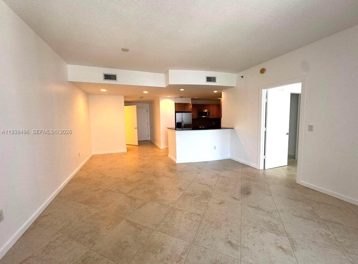 1060 BRICKELL AV # 2603, Miami FL 33131 photo 3