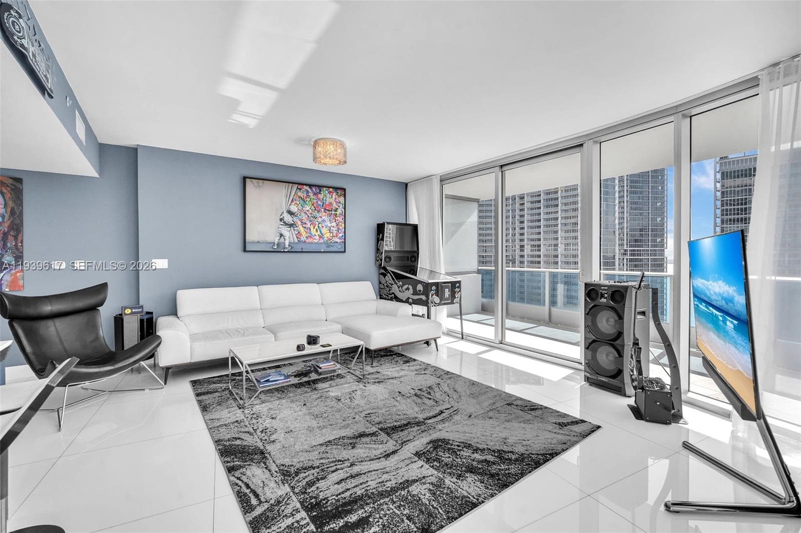 200 Biscayne Boulevard Way # 4202, Miami FL 33131 photo 3