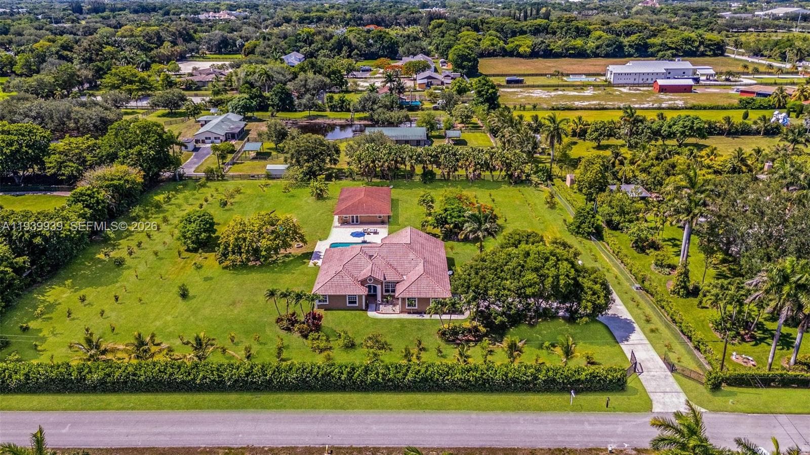 12851 Luray Rd, Southwest Ranches FL 33330 photo 3