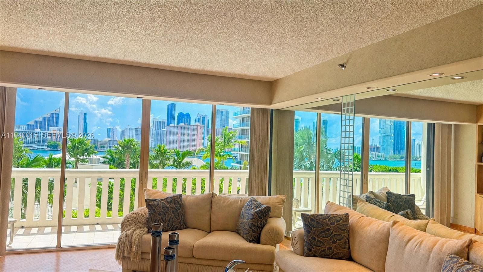 3000 Island Blvd # 502, Aventura FL 33160 photo 3