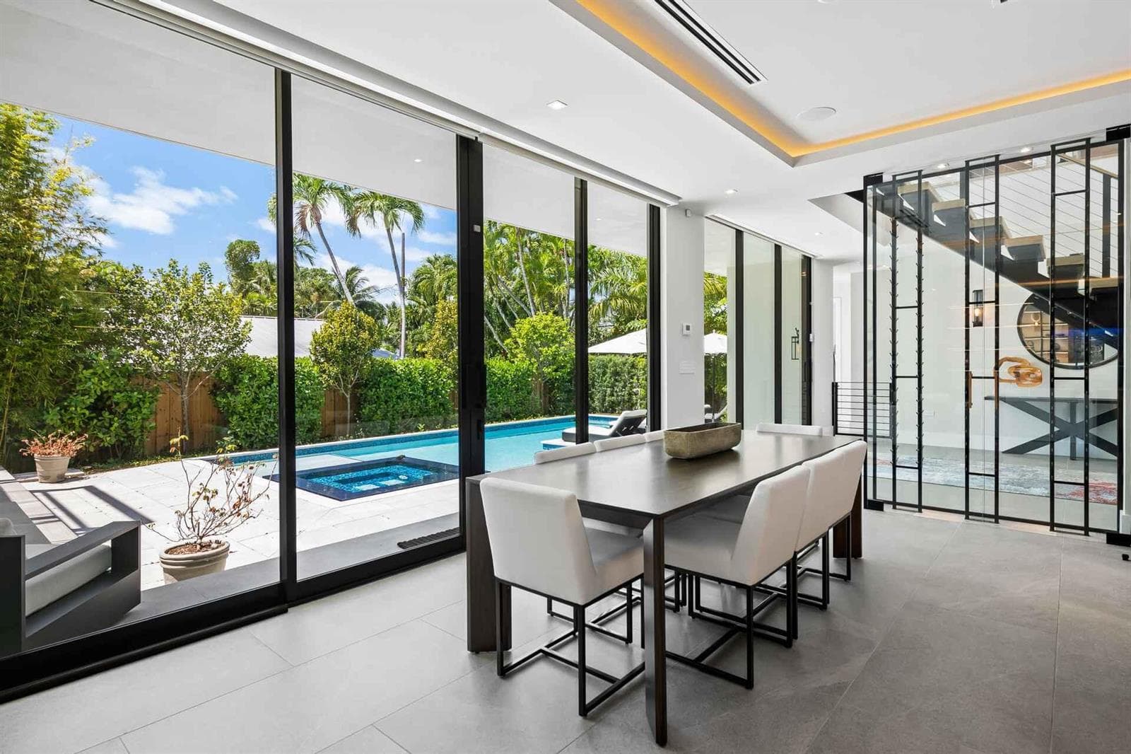 5288 Alton Road # 2, Miami Beach FL 33140 photo 2