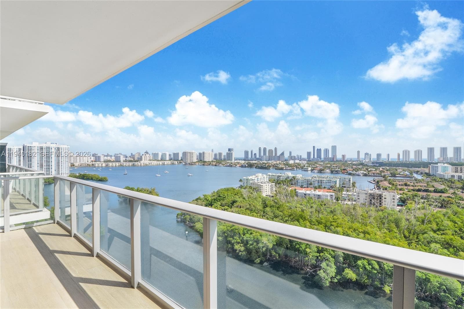 16385 Biscayne Blvd # 2017, North Miami Beach FL 33160 photo 3