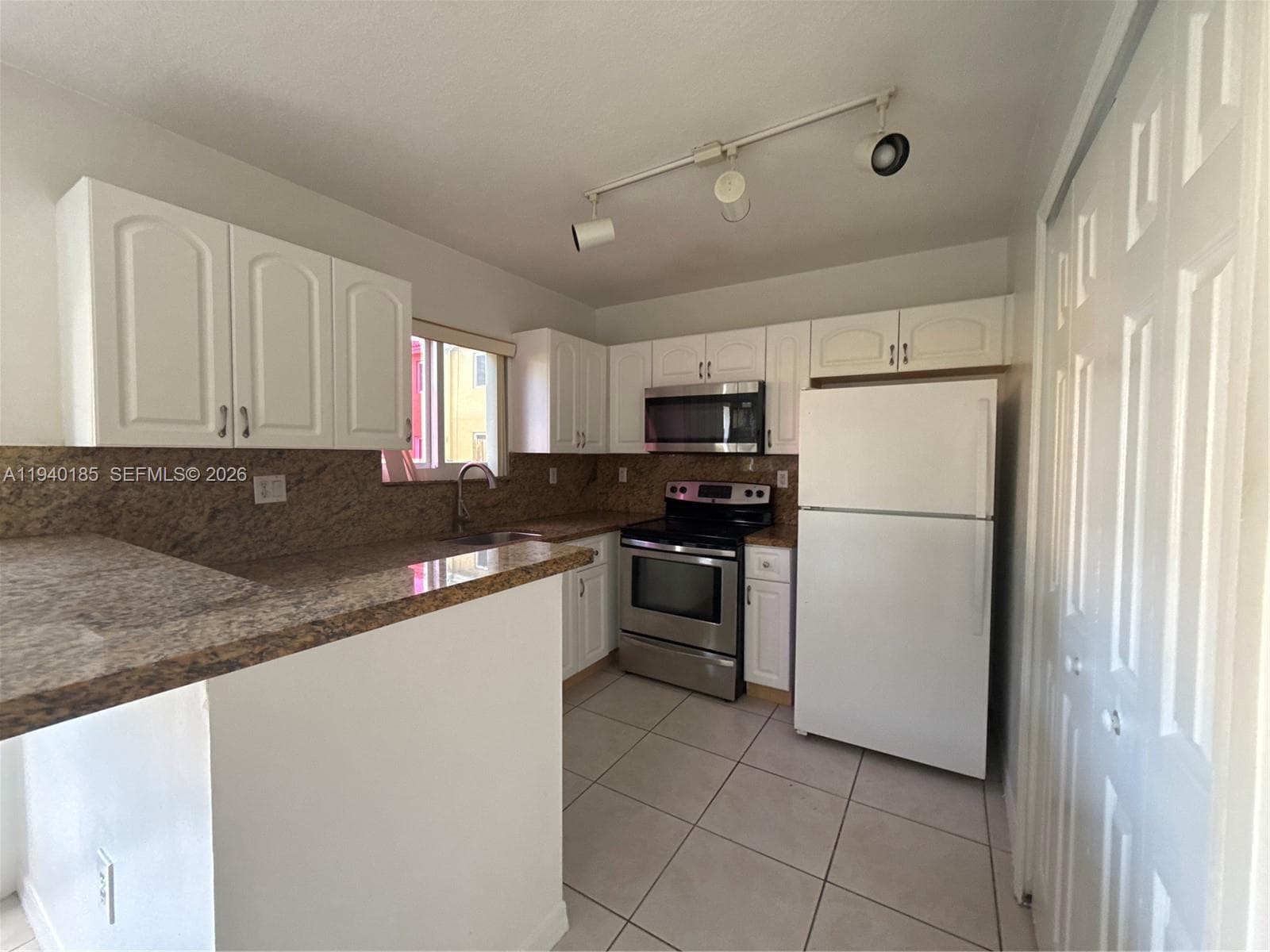 935 NE 33rd Terr # 104, Homestead FL 33033 photo 4