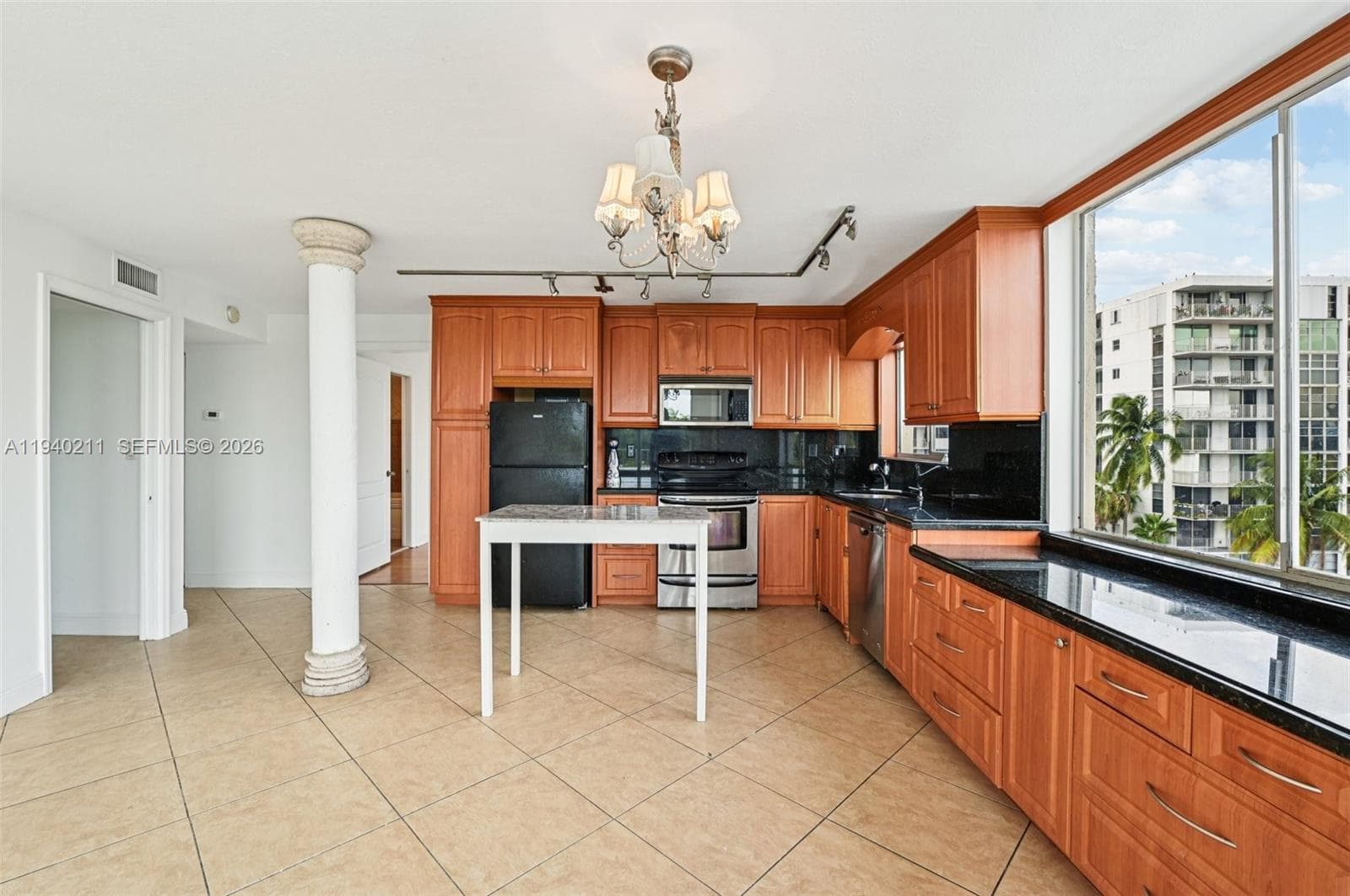 1740 NW N River Dr # 614, Miami FL 33125 photo 4