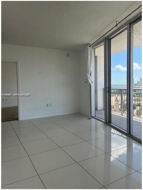 1750 N Bayshore Dr # 1714, Miami FL 33132 photo 2