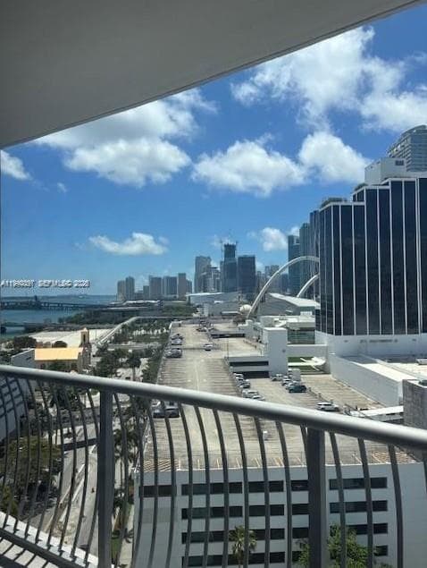 1750 N Bayshore Dr # 1714, Miami FL 33132 photo 3