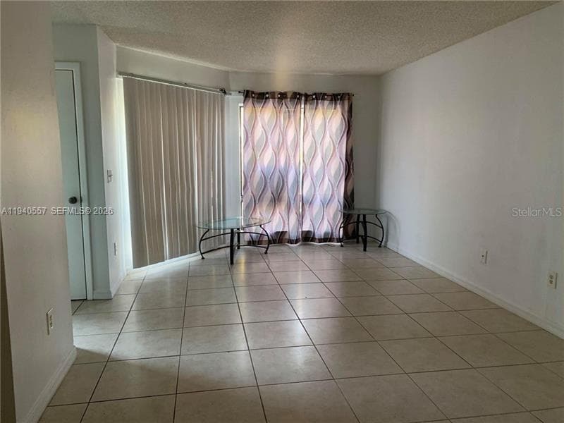 4318 Lakeway Dr # 12-D, Orlando FL 32839 photo 3