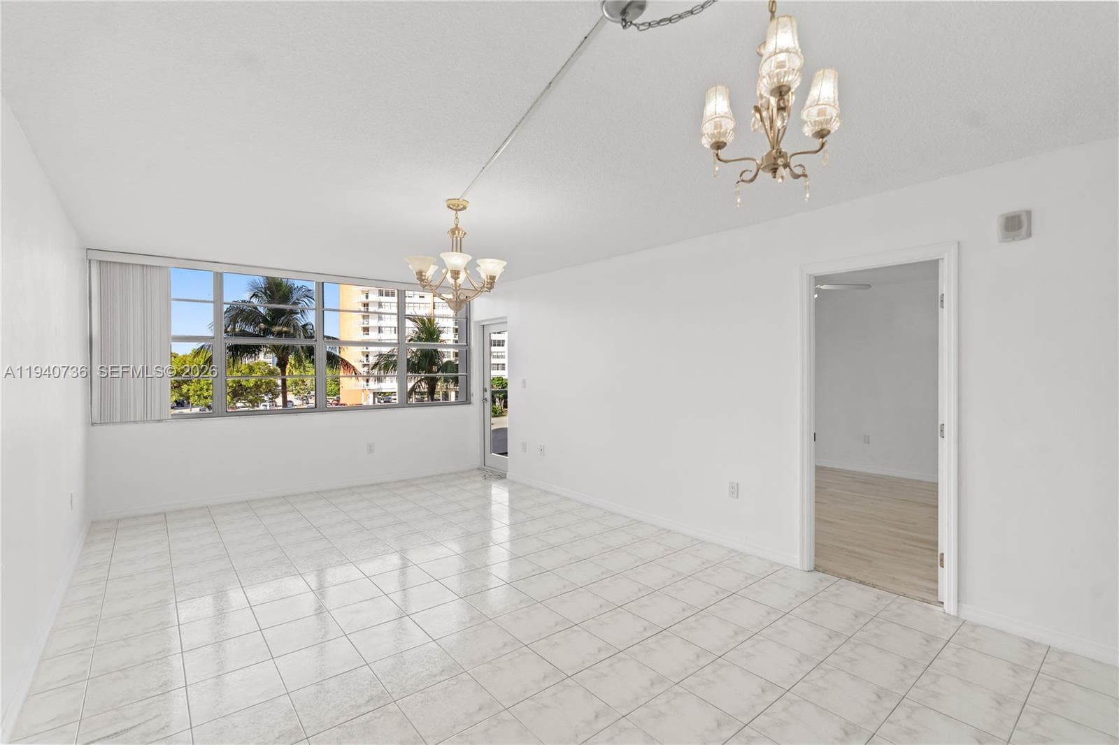1351 NE Miami Gardens Dr # 301E, Miami FL 33179 photo 3
