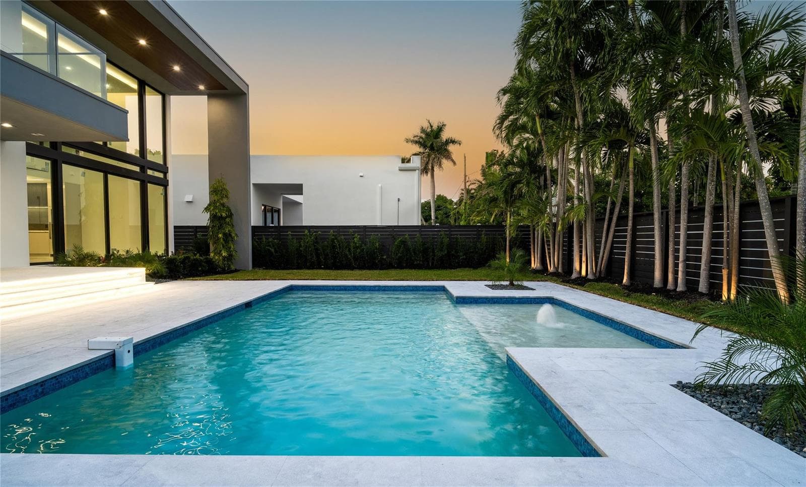 508 NE 9th Avenue, Fort Lauderdale FL 33301 photo 2