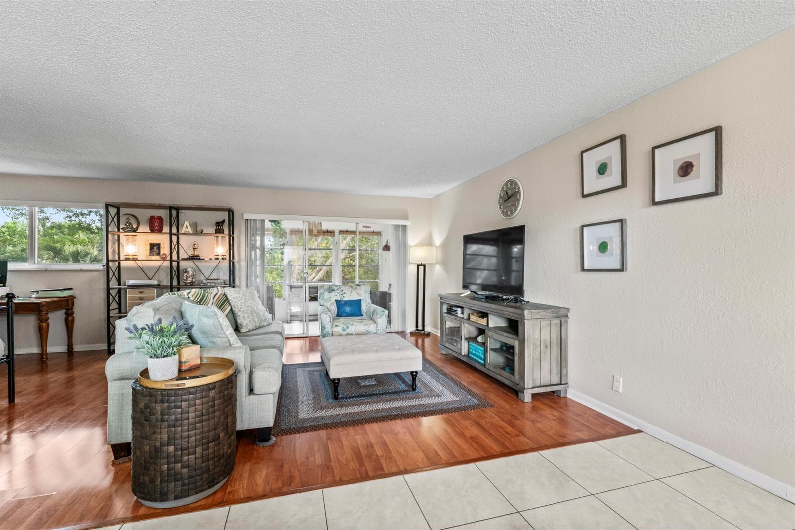 225 Bonnie Boulevard # 302, Palm Springs FL 33461 photo 5