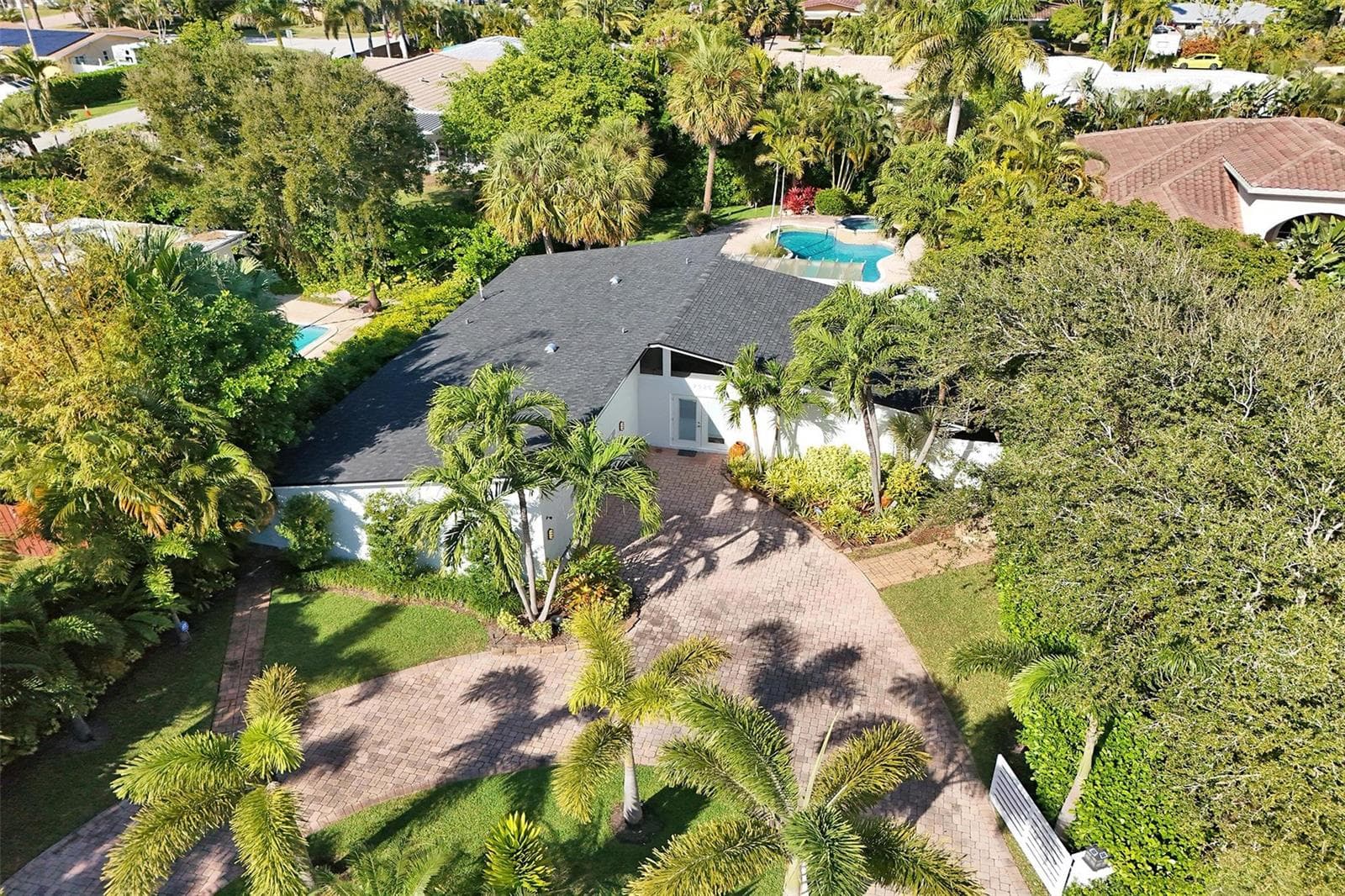 2525 SE 7th Drive, Pompano Beach FL 33062 photo 4