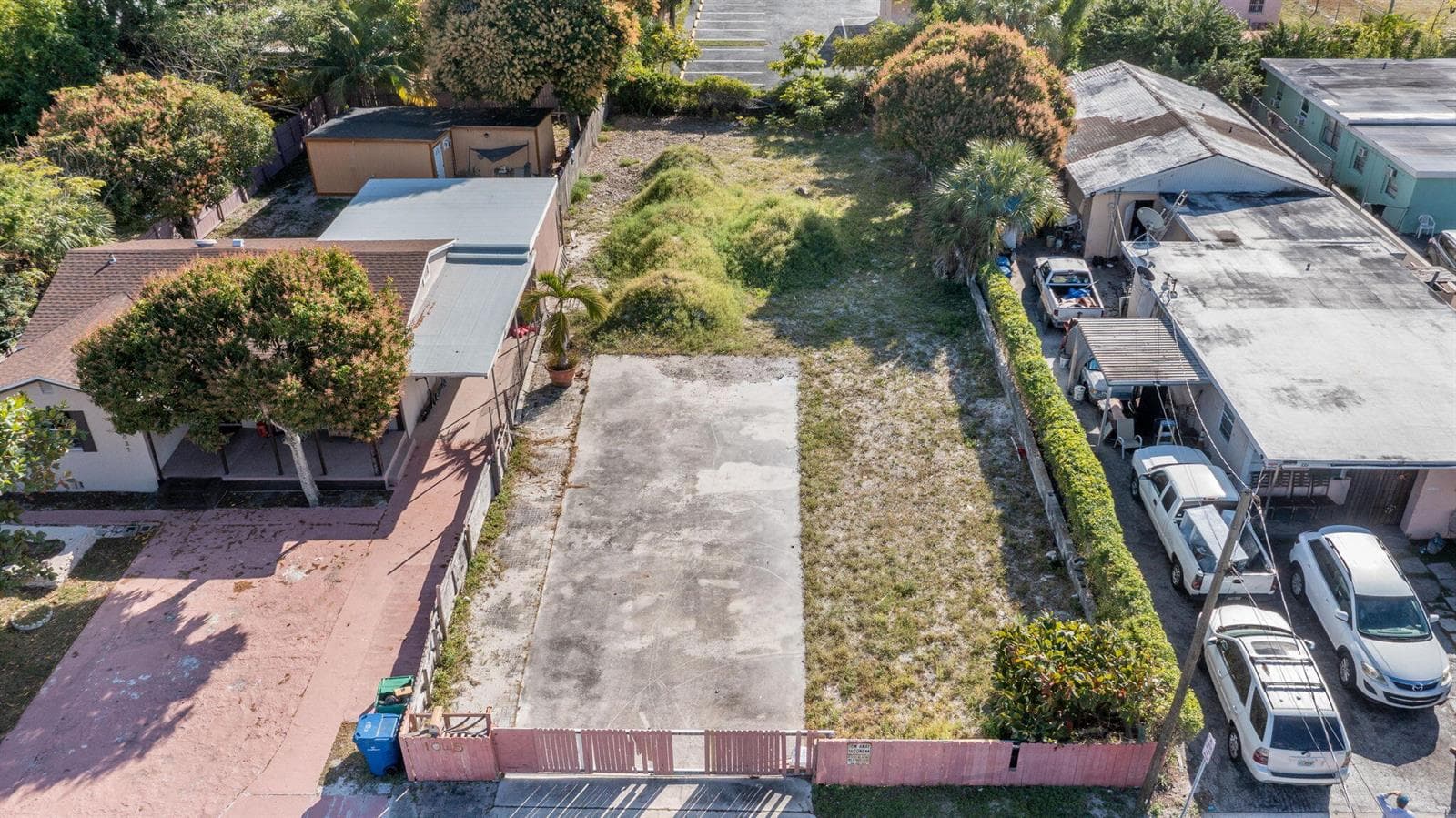 1045 W 30th Street, Riviera Beach FL 33404 photo 2