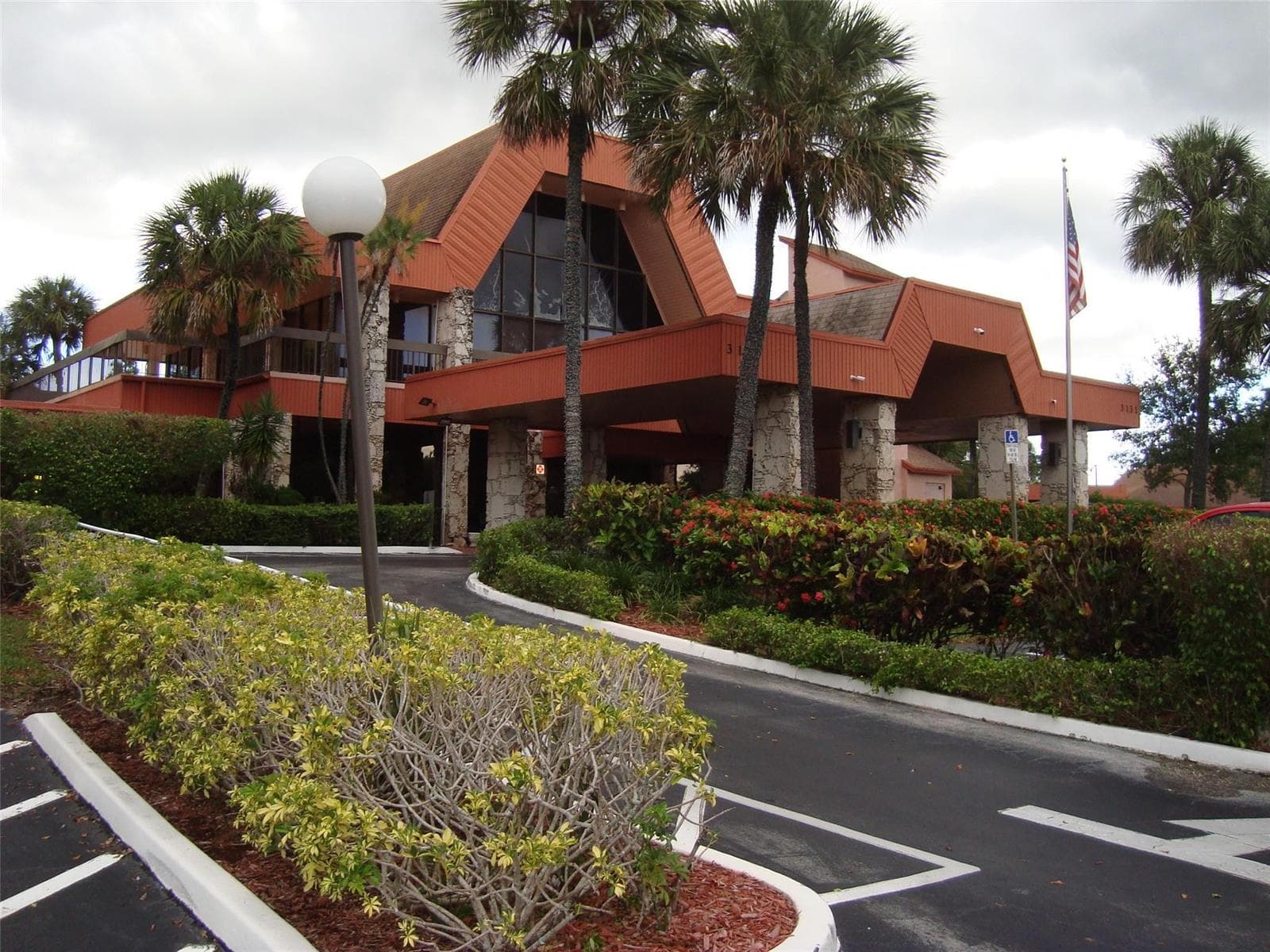 3120 Holiday Springs Boulevard # 106, Margate FL 33063 photo 4