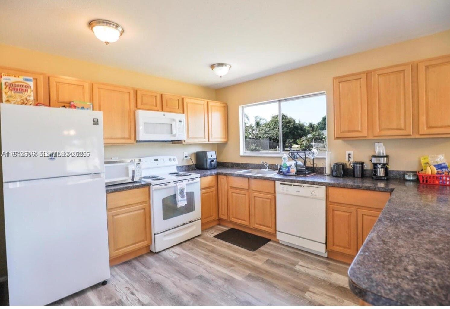 250 SW Homeland Rd, Port St. Lucie FL 34953