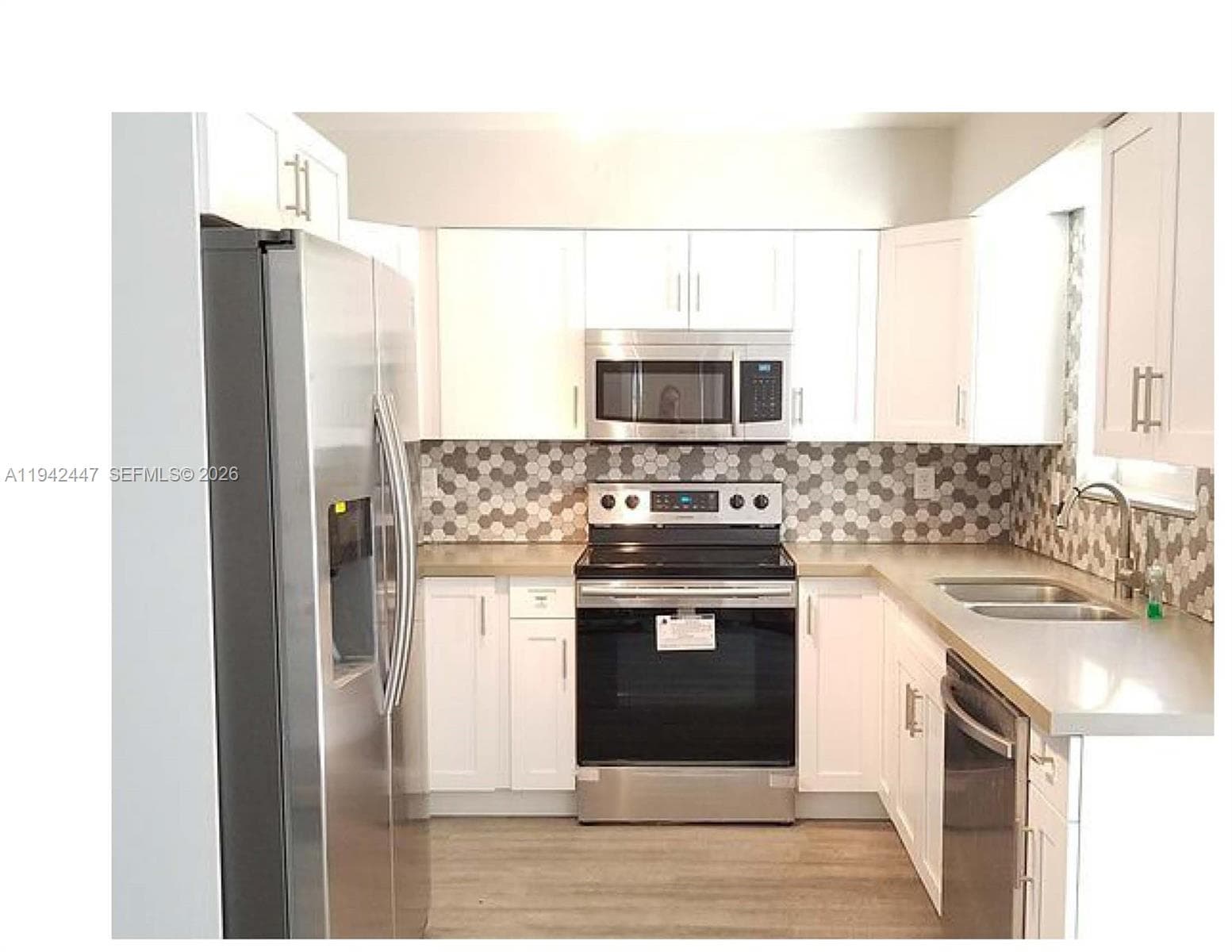 2917 NW 9th Ave, Wilton Manors FL 33311 photo 4