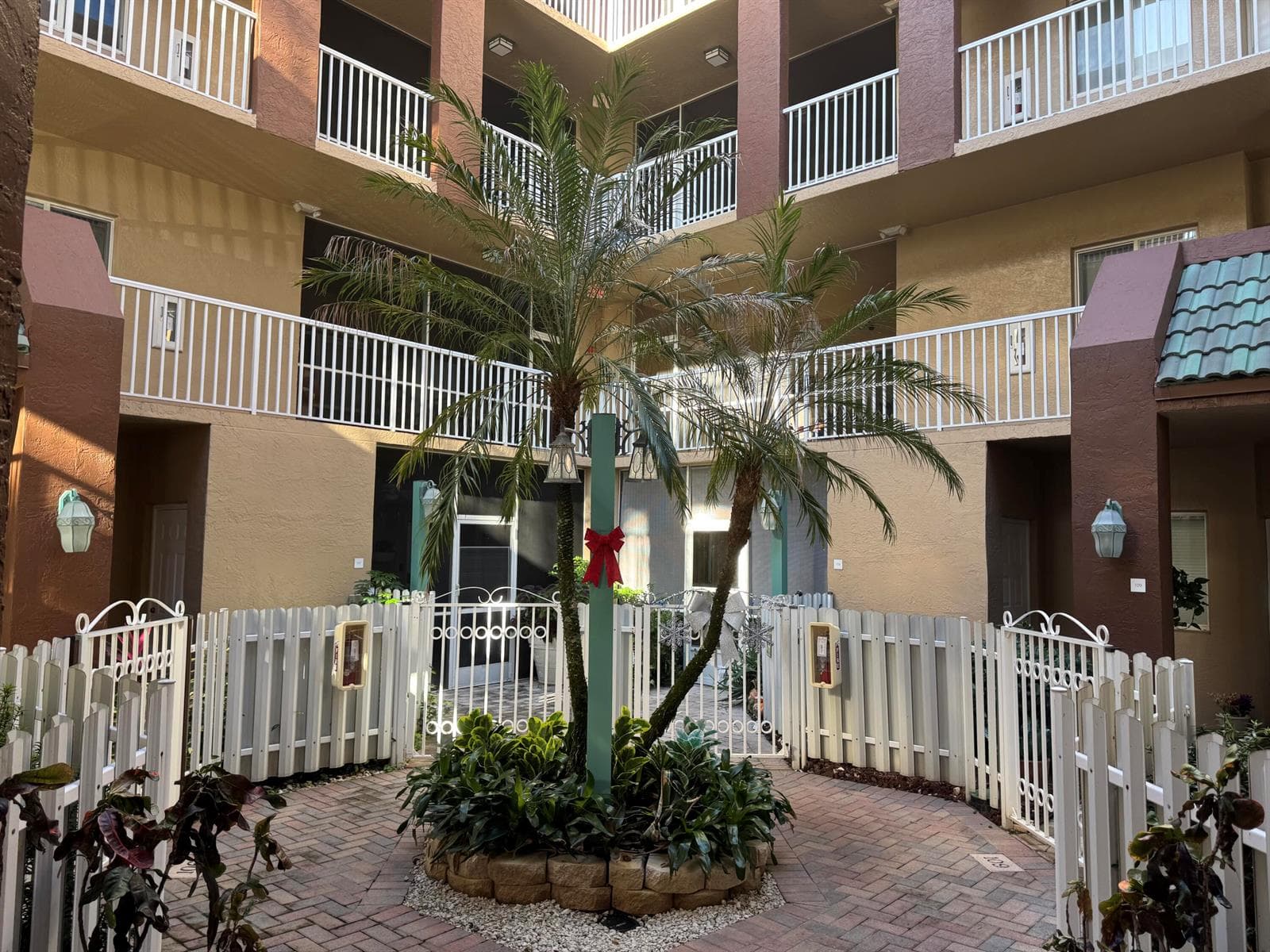 7715 Southampton Terrace # 405, Tamarac FL 33321 photo 4