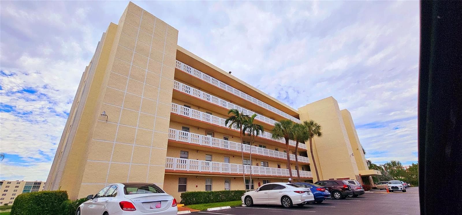 121 SE 3rd Avenue # 106, Dania Beach FL 33004 photo 3