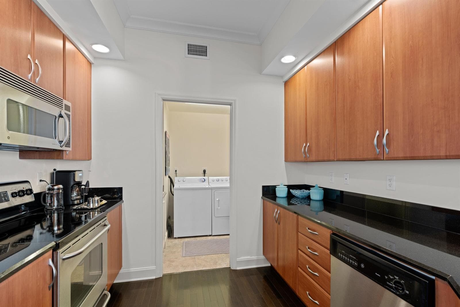 801 S Olive Avenue # 1402, West Palm Beach FL 33401 photo 5