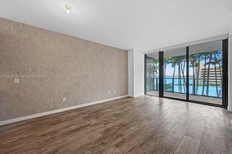 650 NE 32nd St # 602, Miami FL 33137 photo 4