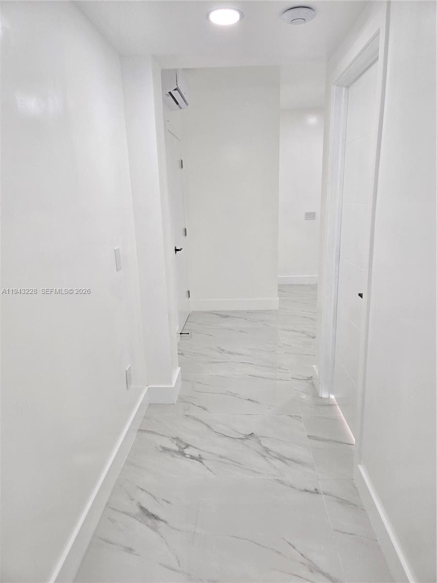 987 NE 145 # B, North Miami FL 33161