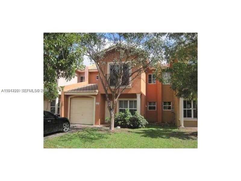 825 SW 6th Pl, Florida City FL 33034