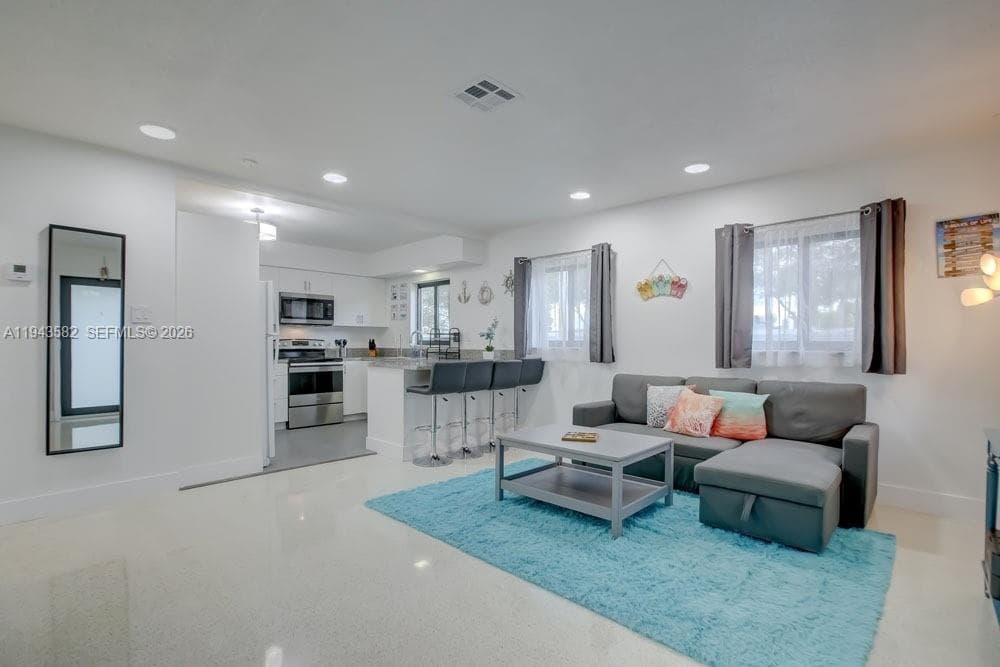1700 SW 20th St, Fort Lauderdale FL 33315 photo 4