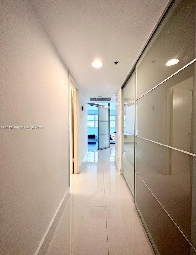 100 Lincoln Rd # 526, Miami Beach FL 33139 photo 2