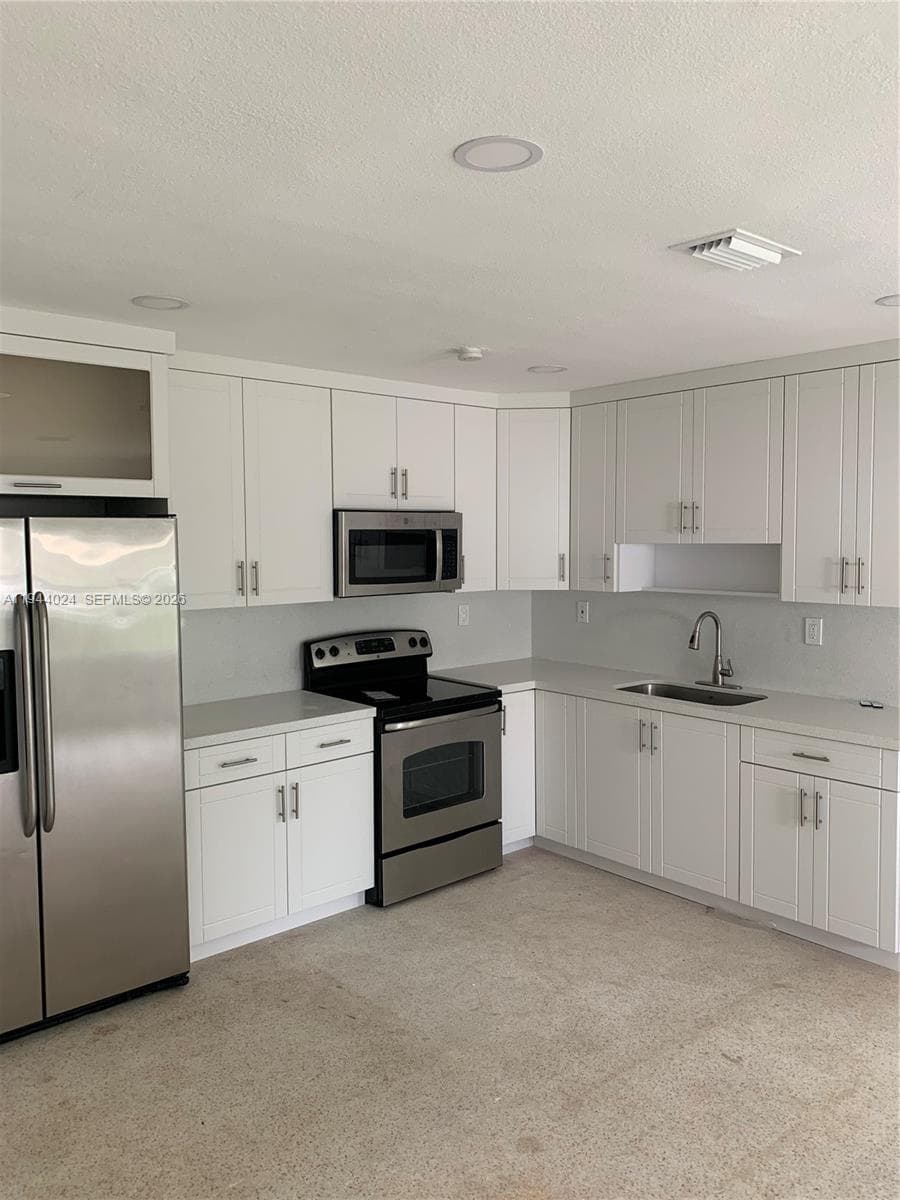 6740 Park St # 1, Hollywood FL 33024 photo 3