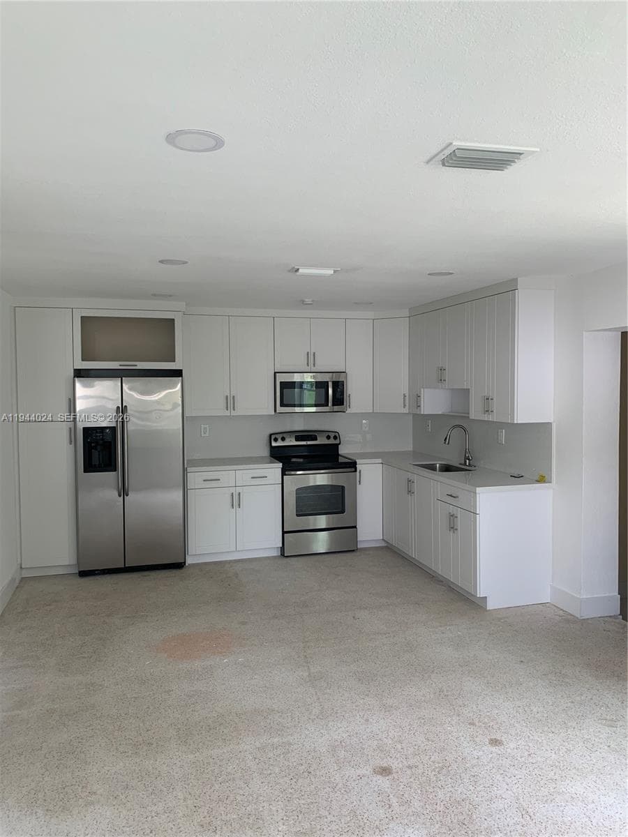 6740 Park St # 1, Hollywood FL 33024 photo 4