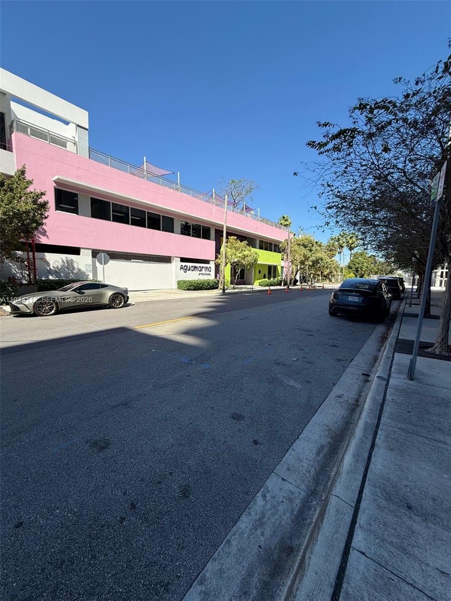 1036 SW 3rd Ave, Miami FL 33130 photo 5