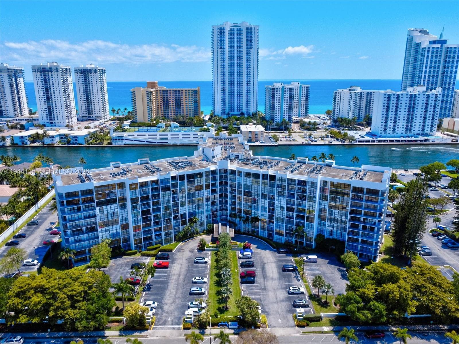 1000 Parkview Dr # 330, Hallandale Beach FL 33009