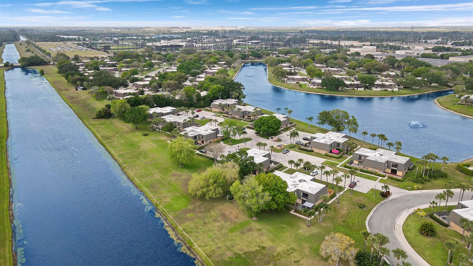 2404 24th Way, West Palm Beach FL 33407 photo 2