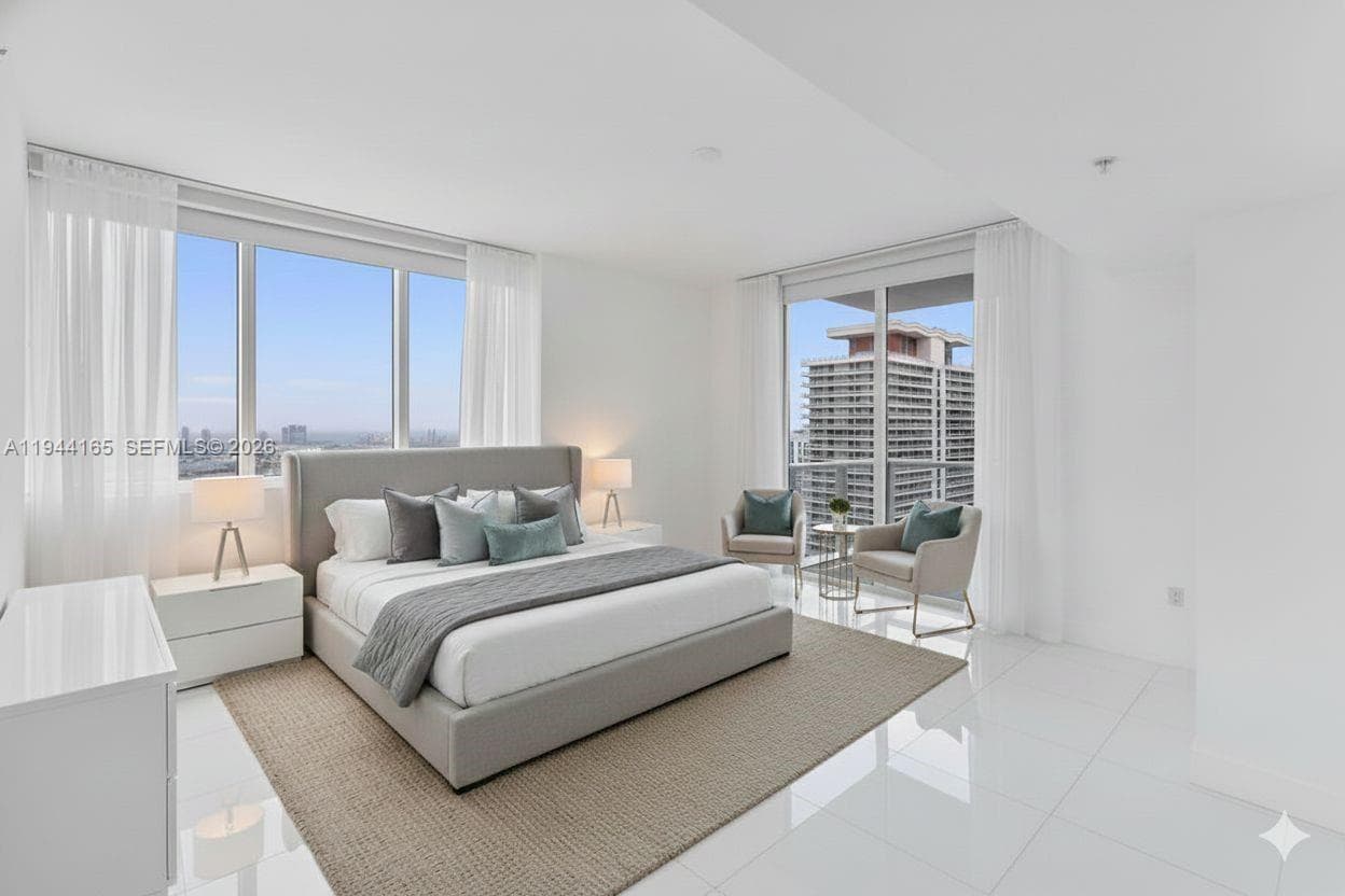253 NE 2nd St # 4608, Miami FL 33132 photo 4