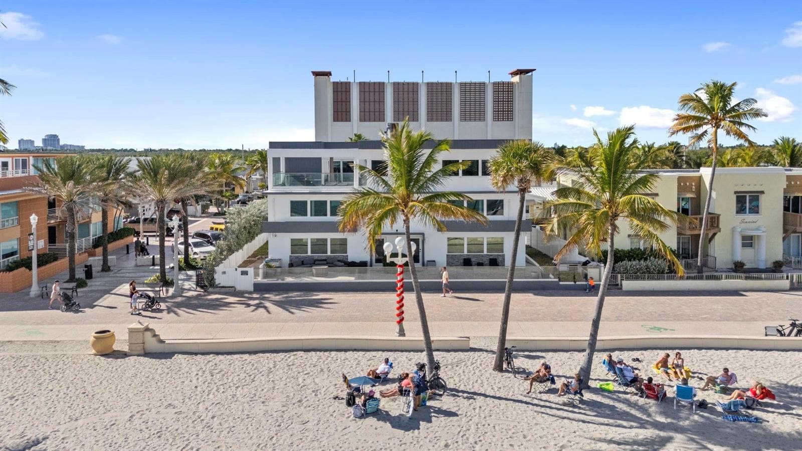 2201 N Surf Road, Hollywood FL 33019 photo 2