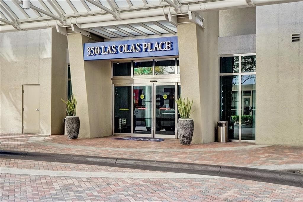 350 SE 2nd Street # 1720, Fort Lauderdale FL 33301 photo 2