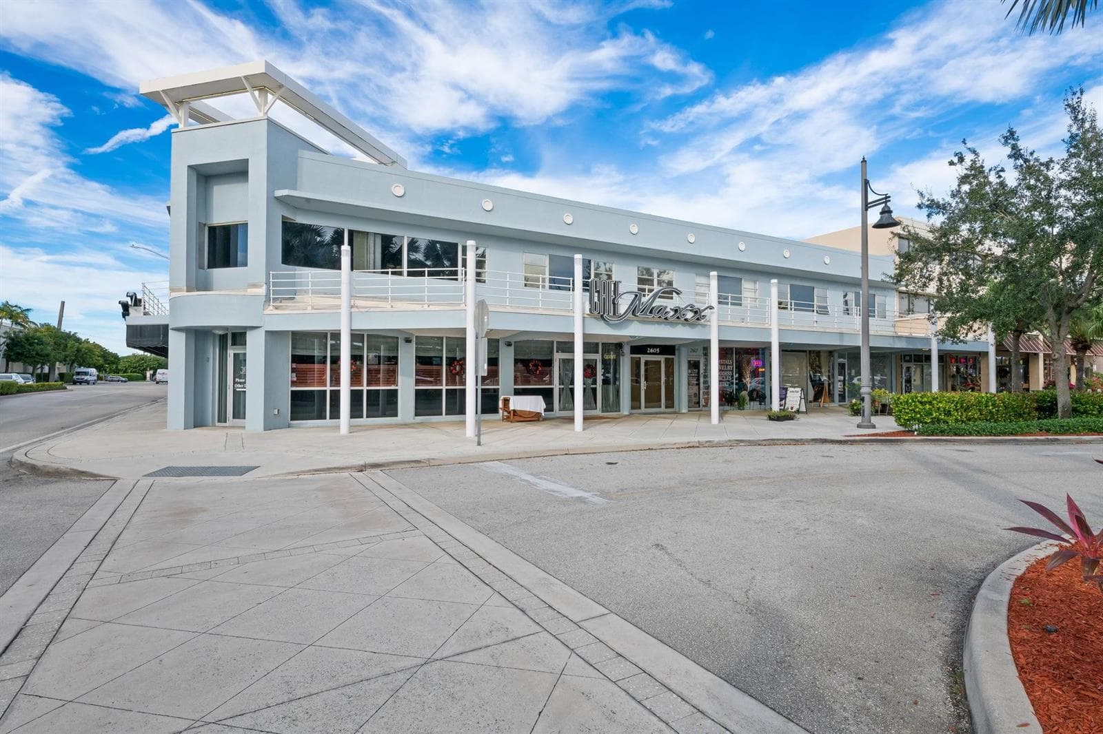 2601 E Atlantic Boulevard, Pompano Beach FL 33062