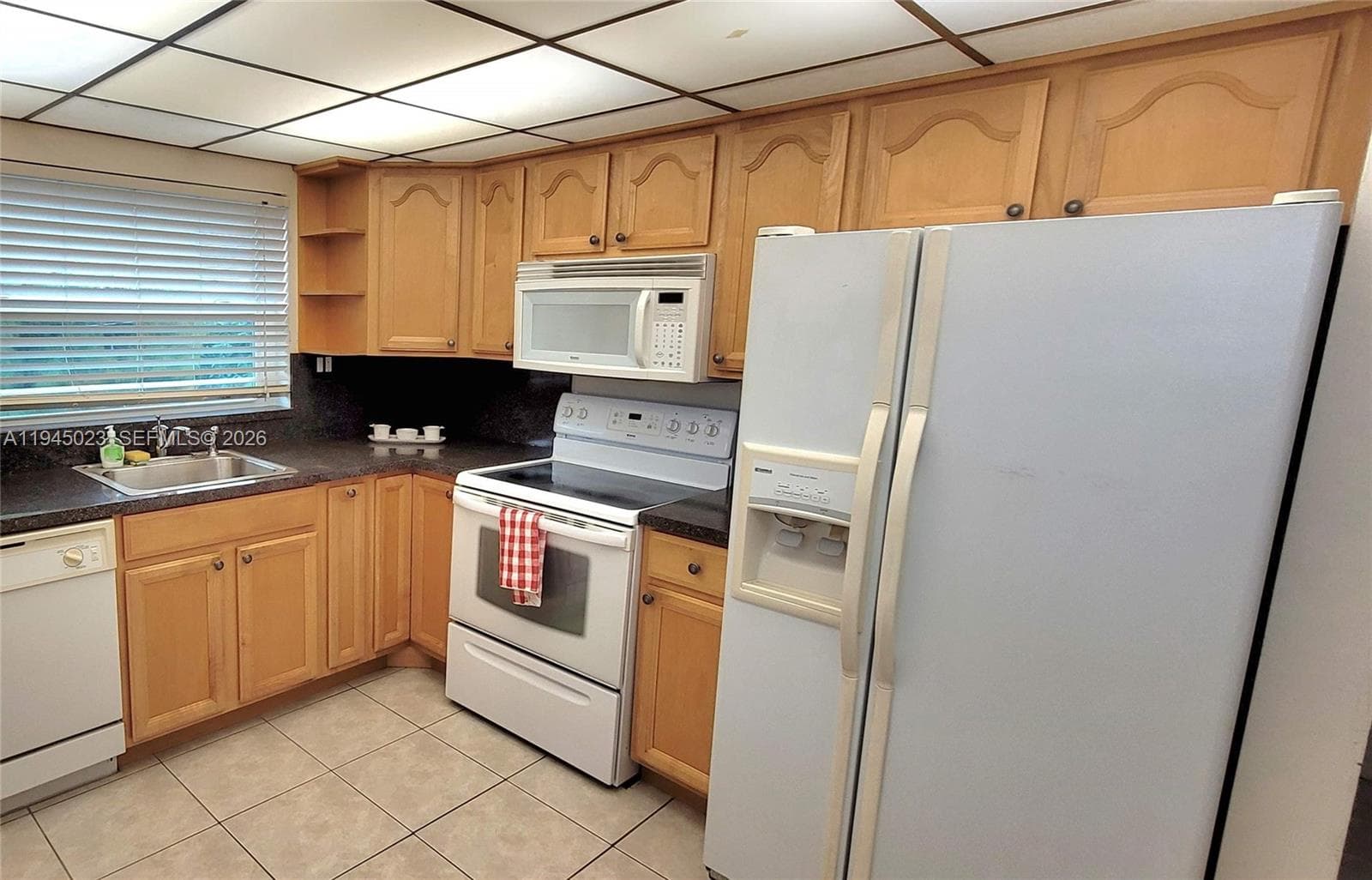 9861 Sunrise Lakes Blvd # 310, Sunrise FL 33322 photo 3