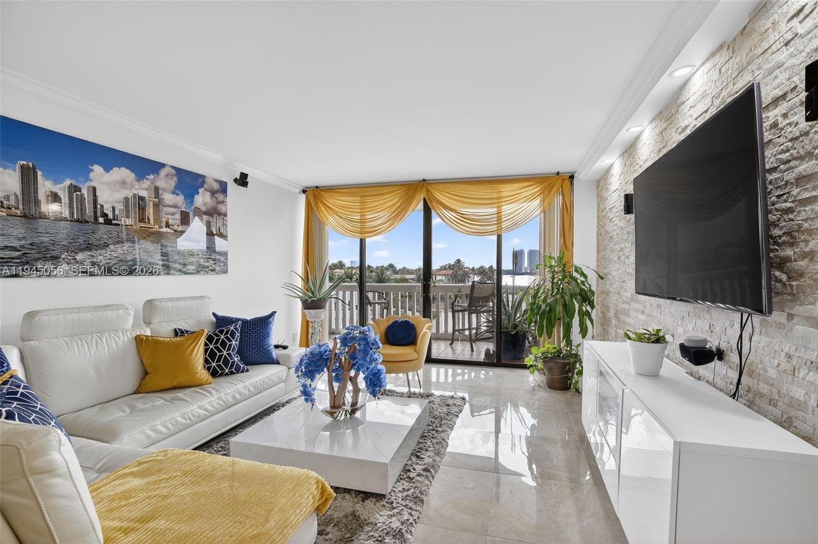 1000 Island Blvd # 312, Aventura FL 33160 photo 2