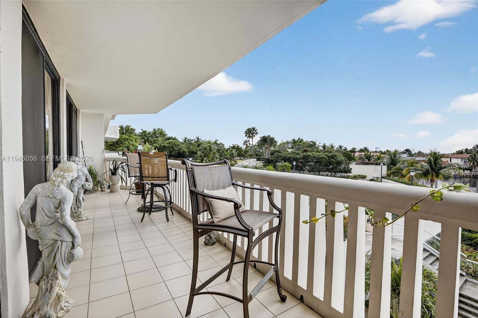 1000 Island Blvd # 312, Aventura FL 33160 photo 3