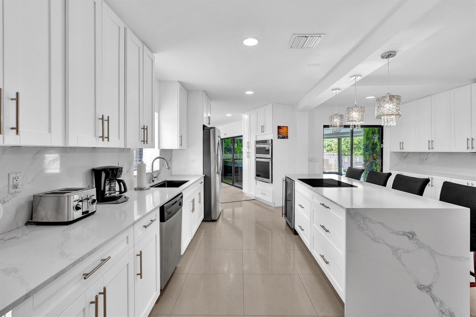 5901 W Broward Boulevard, Plantation FL 33317 photo 3
