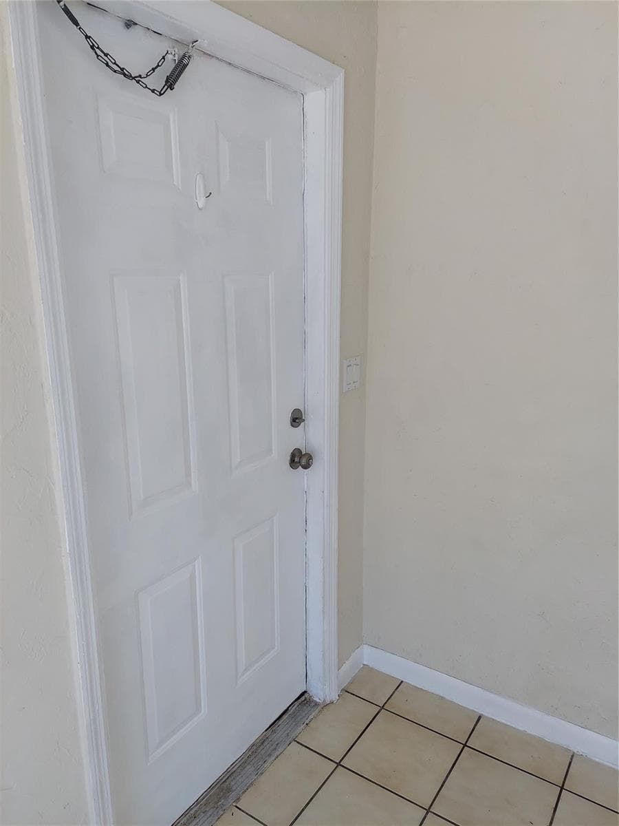 1829 N Dixie Highway, Fort Lauderdale, FL 33305 photo 3