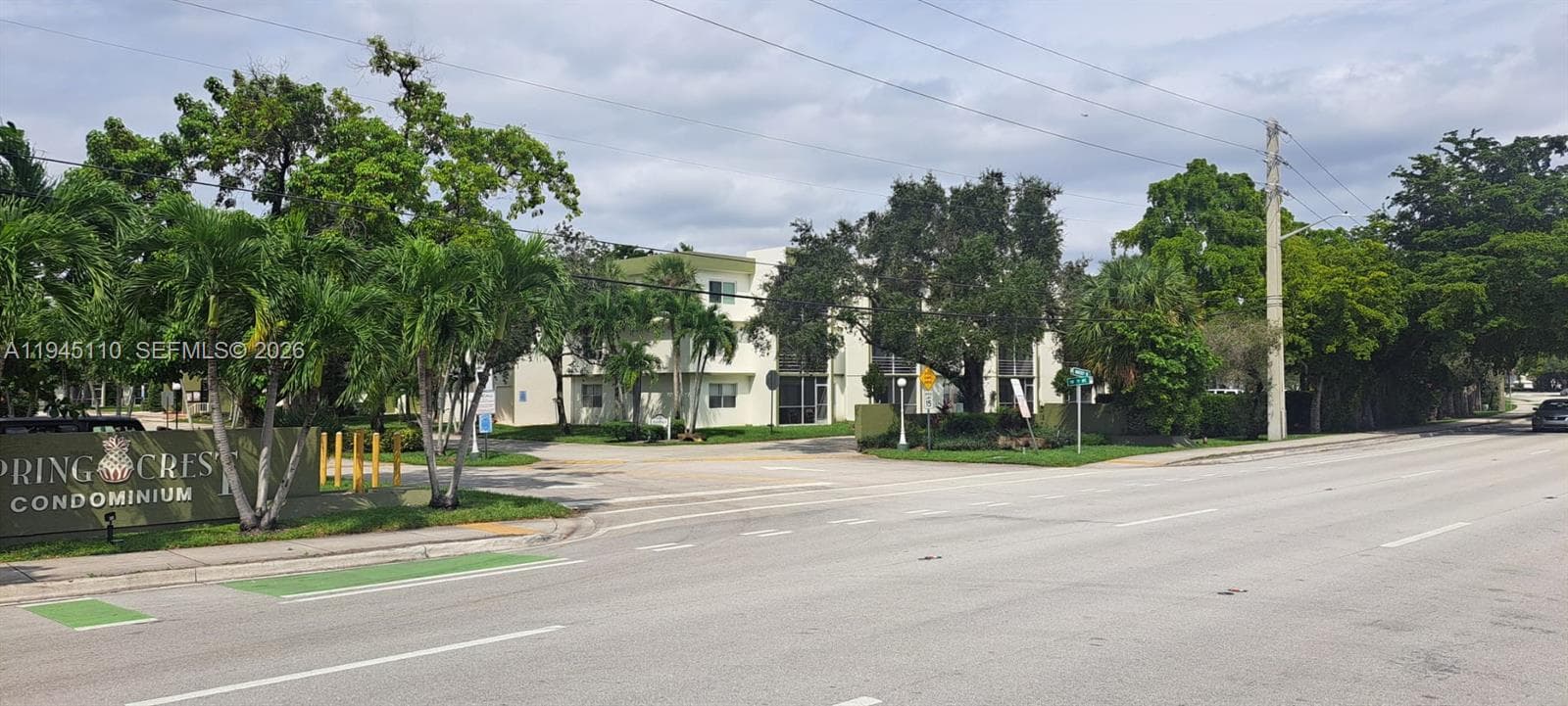 4255 N University Dr # 315, Sunrise FL 33351 photo 2