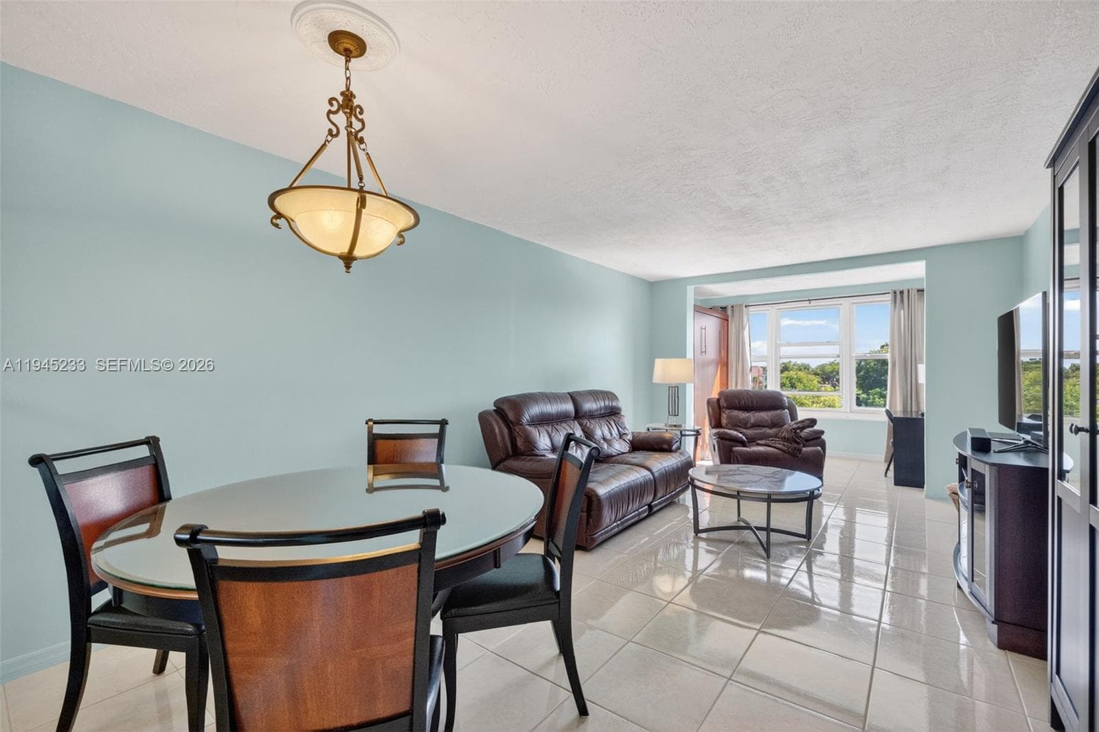 2801 Somerset Dr # 408, Lauderdale Lakes FL 33311