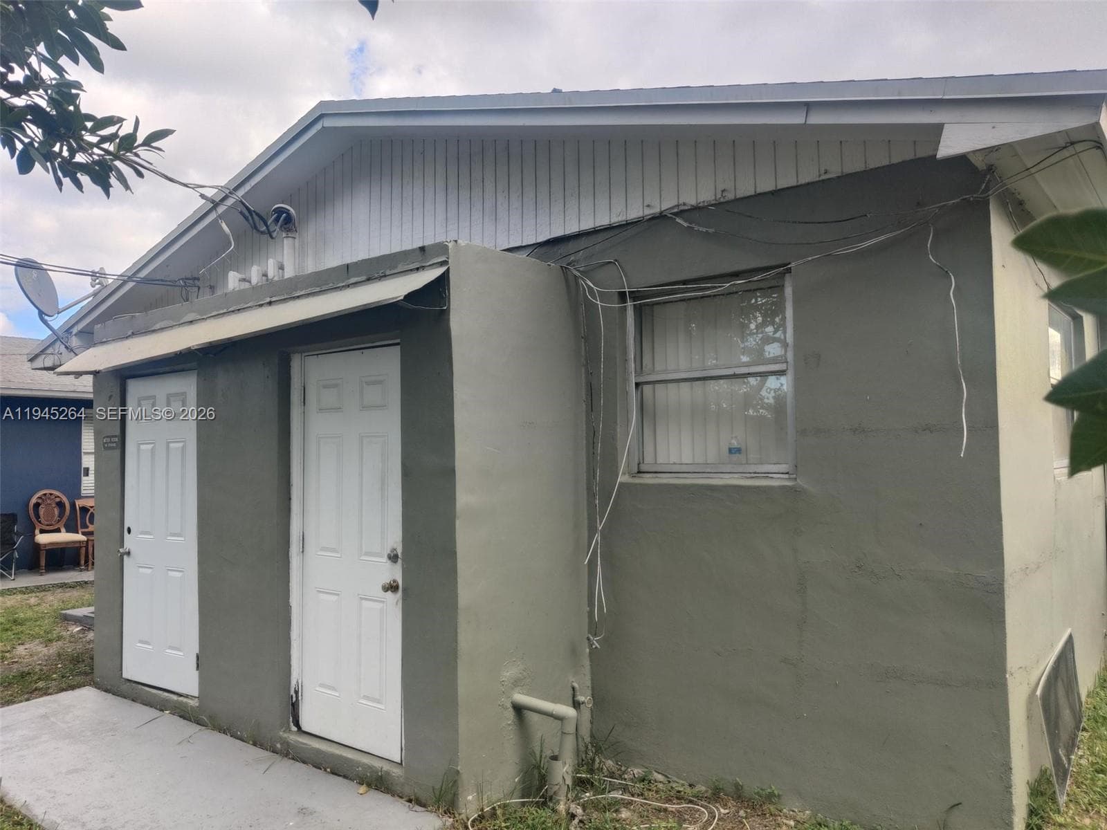 844 SW 10th St, Hallandale Beach FL 33009 photo 5