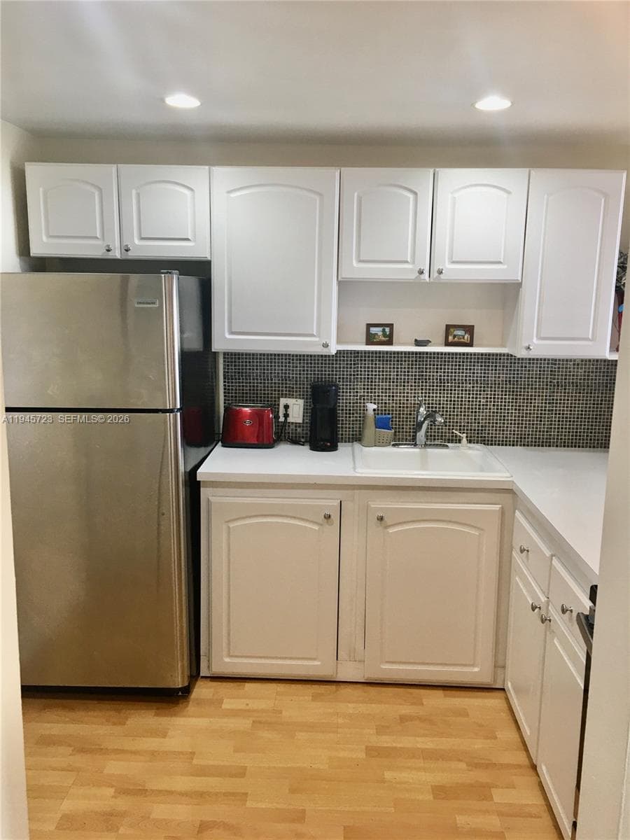 20379 W Country Club Dr # 1737, Aventura FL 33180 photo 3